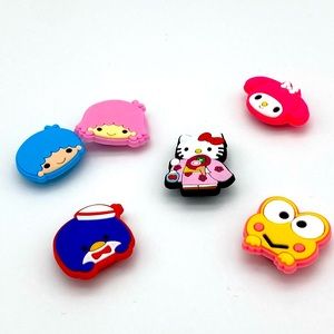 Shoe charms - friends sanrio 6-piece